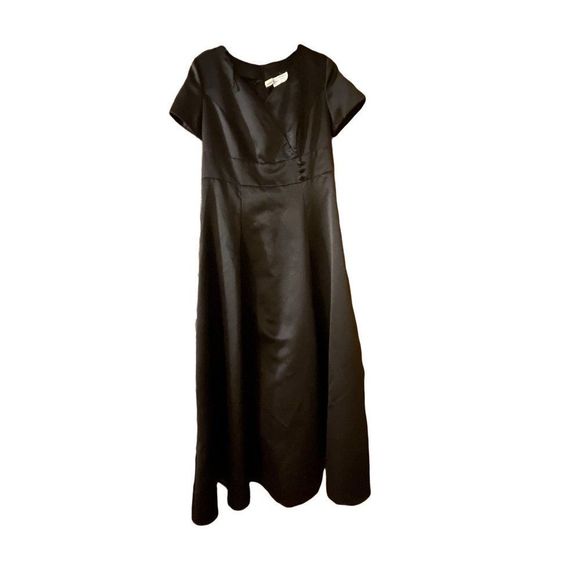 Southeastern Apparel Performance Leggiero  dress Sizes  8 & 12 long black choral - Picture 16 of 16